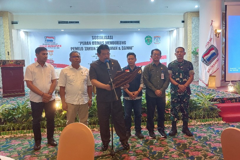 Badan Kesbangpol Sampaikan Materi dalam Sosialisasi Peran Peran Ormas untuk Pemilu Aman dan Damai