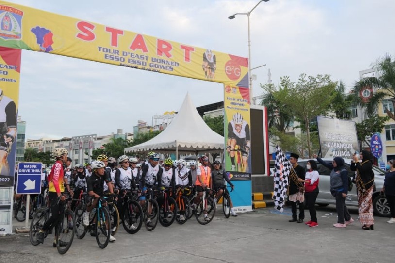 Kepala DPOP Lepas Peserta Tour D’East Borneo, Gowes Jelajahi Kaltim