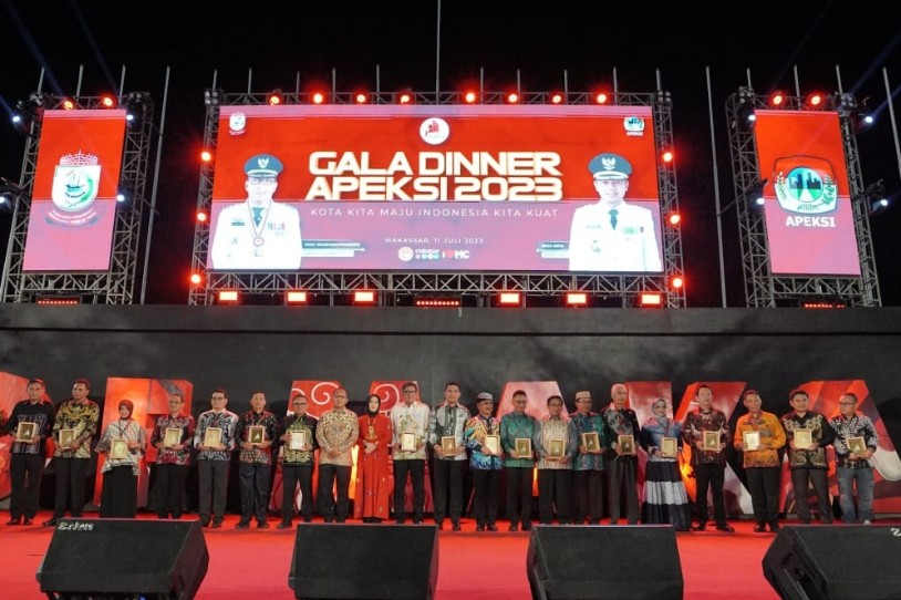 Pemerintah Kota Balikpapan Hadiri Gala Dinner Rakernas Apeksi XVI di Makassar