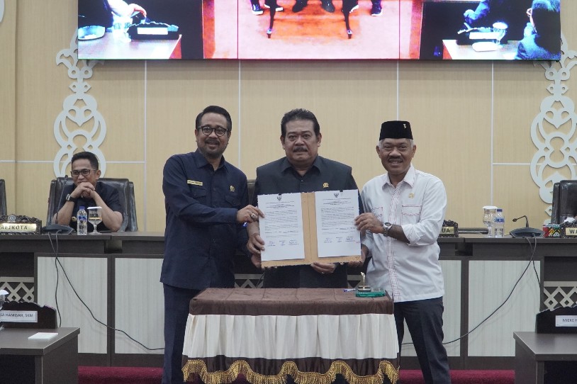 Wali Kota Sampaikan Pandangan Terkait Dua Raperda Inisiatif DPRD, SPAM dan Perubahan Raperda PSU