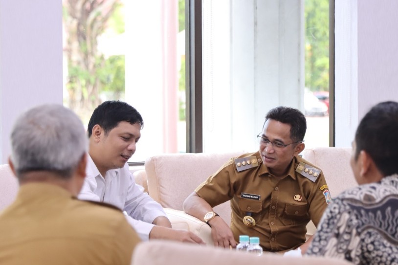 Wali Kota Terima Kunjungan Monev KI Provinsi, Bisa Jadi Poin Plus Penilaian KIB
