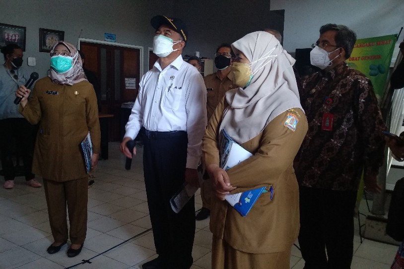 Menteri PMK Kunjungi Gudang Instalasi Farmasi Kota Balikpapan