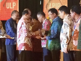 Kota Balikpapan Raih Penghargaan Adibahasa